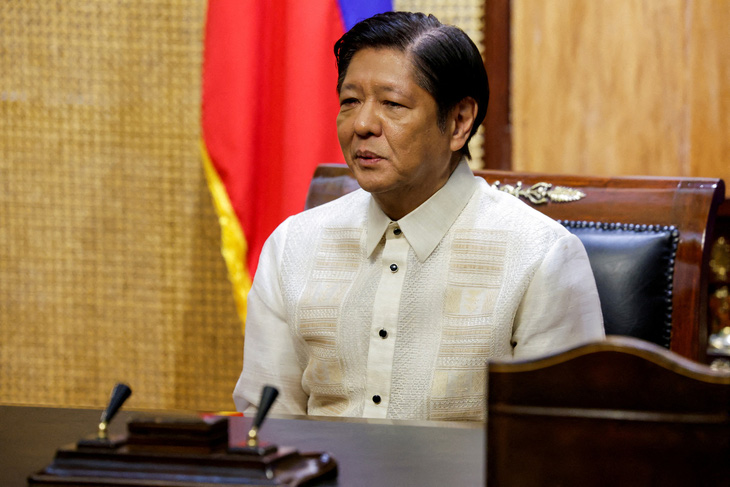 Tổng thống Philippines lo ngại việc hải cảnh Trung Quốc bắt người ở Biển Đông