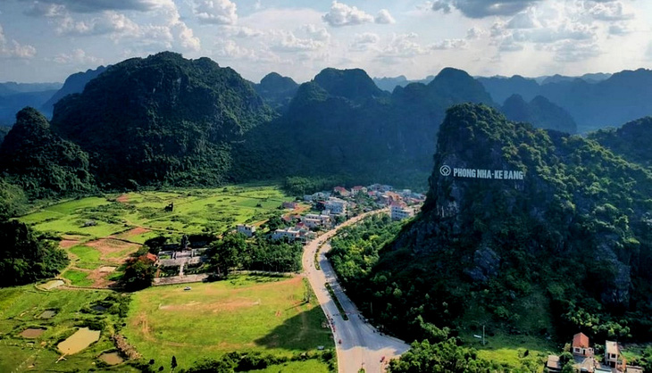 Phong Nha - Kẻ Bàng nhiều năm qua đã trở thành một điểm du lịch nổi tiếng trên bản đồ du lịch Việt Nam cũng như thế giới - Ảnh: Vườn Quốc gia Phong Nha - Kẻ Bàng