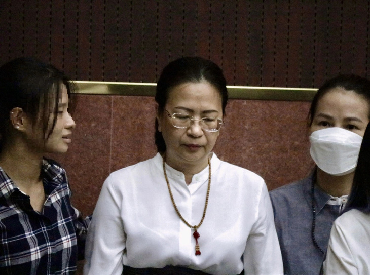 Bà Nguyễn Thị Bích Hạnh (cựu cục phó Cục Thuế TP.HCM) tại phiên tòa phúc thẩm 3-5 - Ảnh: KHẮC HIẾU