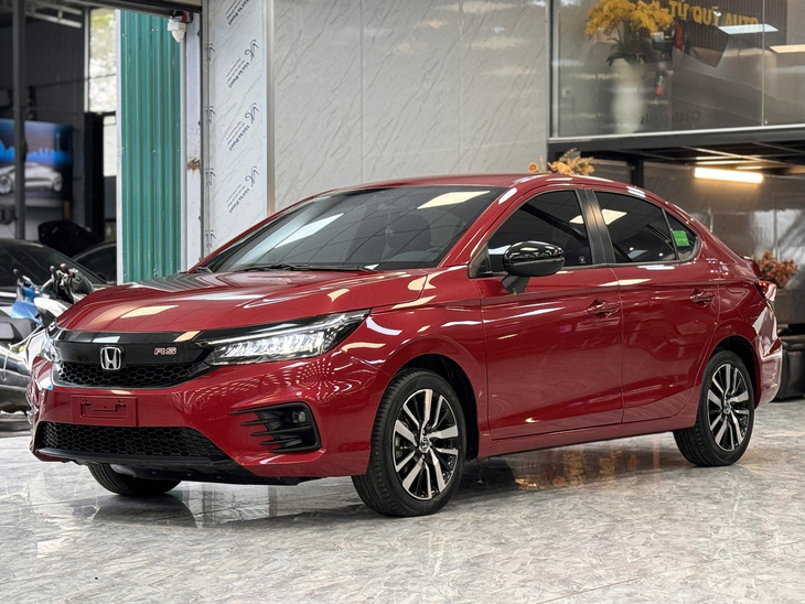 Tháng 3-2024, Honda City đạt mức tiêu thụ 2.165 xe, xếp sau Hyundai Accent (2.248 xe) và trên Toyota Vios (1.757 xe) - Ảnh: Đại lý Honda