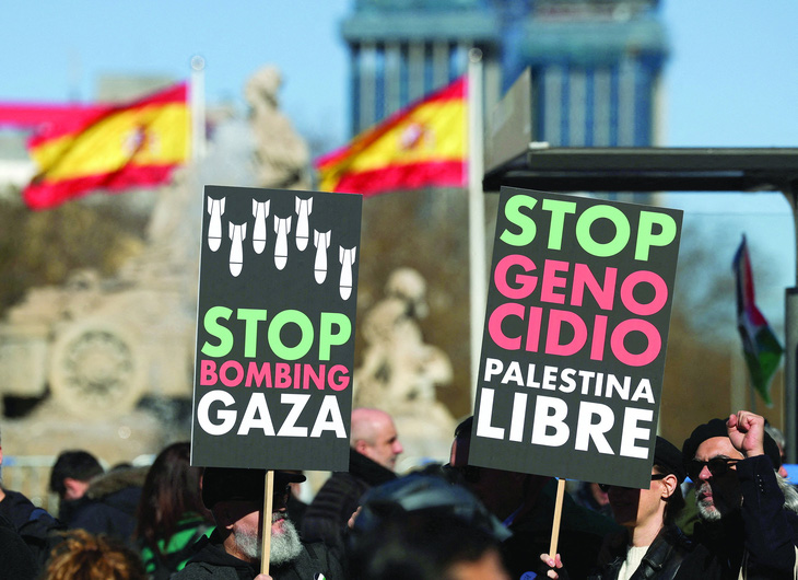 Biểu tình ủng hộ Palestine ở Tây Ban Nha. Ảnh: Reuters