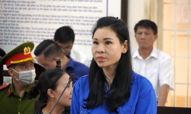 Nữ đại gia Vũng Tàu Lâm Thị Thu Trà tại tòa - Ảnh: ĐÔNG HÀ