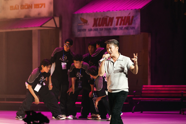 Danh ca Lê Uyên xuất hiện trẻ trung tại buổi tổng duyệt live show của Mr Đàm- Ảnh 3.