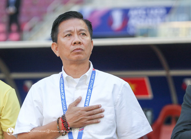 HLV Hoàng Anh Tuấn trở lại với công việc tại các đội tuyển trẻ Việt Nam với nhiều giải đấu từ nay đến hết năm 2024 - Ảnh: VFF