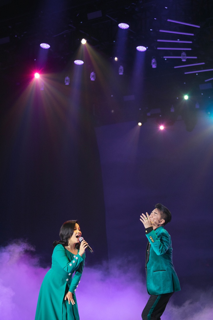 Đàm Vĩnh Hưng xác lập kỷ lục trong live show Ngày em thắp sao trời- Ảnh 17.