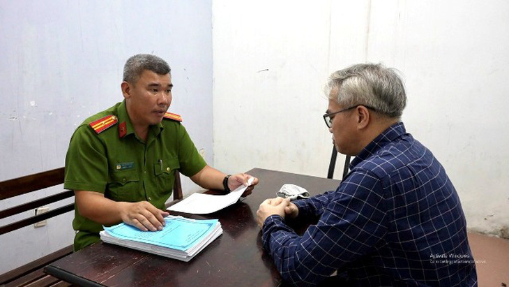 Ông Đặng Việt Hà tại cơ quan điều tra - Ảnh: Công an cung cấp