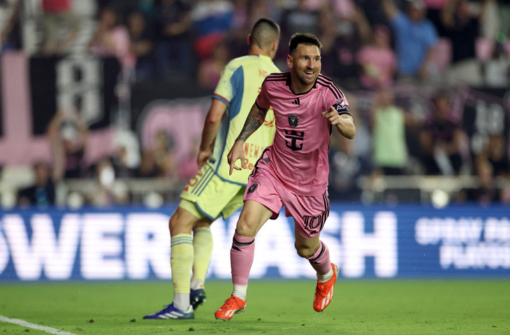 Messi tiếp tục tỏa sáng rực rỡ trong chiến thắng của Inter Miami - Ảnh: REUTERS