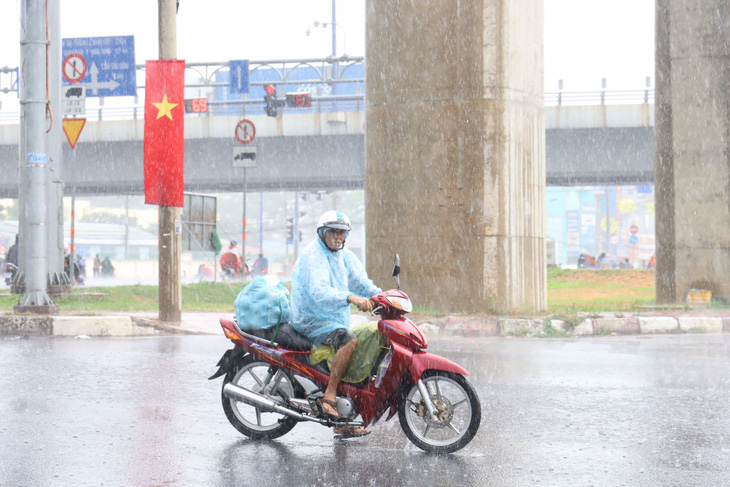 Sau vài ngày thời tiết có mưa, hôm nay các tỉnh Nam Bộ lại nắng nóng, mưa giảm - Ảnh: NGỌC QUÝ