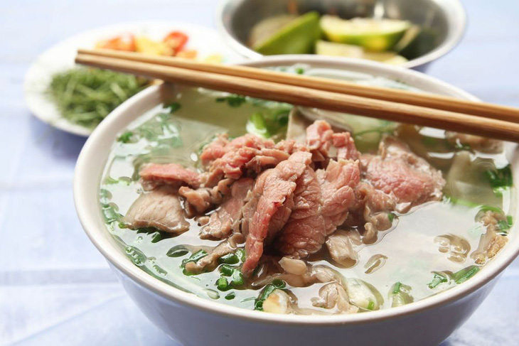 largevietnam-pho-bo-beef-shutterstock3311828391308b124a9-17149368993831619703366.jpeg