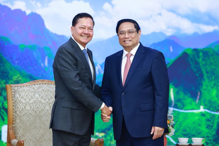 Thủ tướng Phạm Minh Chính tiếp Phó thủ tướng Campuchia Neth Savoeun ngày 6-5 - Ảnh: VGP
