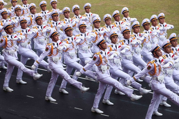 Hùng tráng lễ diễu binh, diễu hành kỷ niệm 70 năm Chiến thắng Điện Biên Phủ- Ảnh 16.