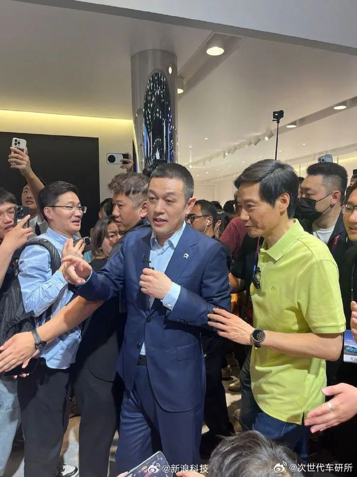 CEO Xiaomi Lôi Quân tham gia sự kiện tại triển lãm Bắc Kinh 2024 - Ảnh: CarNewsChina
