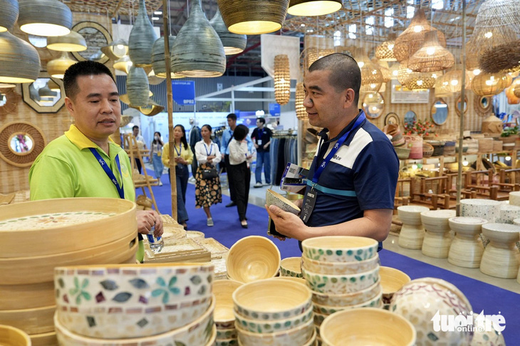 Hội chợ hàng Việt Nam tiêu biểu xuất khẩu là nơi hội tụ các doanh nghiệp xuất khẩu uy tín hàng đầu của Việt Nam