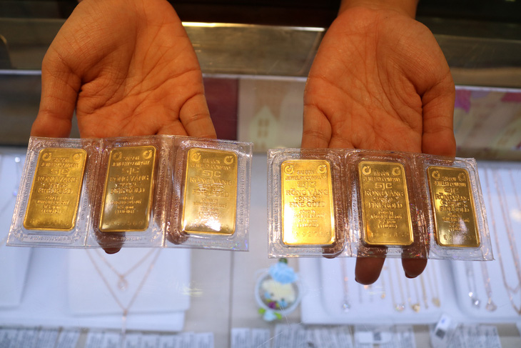 Qua hai phiên đấu thầu, chỉ có 6.400 lượng vàng miếng SJC được cung ra thị trường - Ảnh: NGỌC PHƯỢNG 