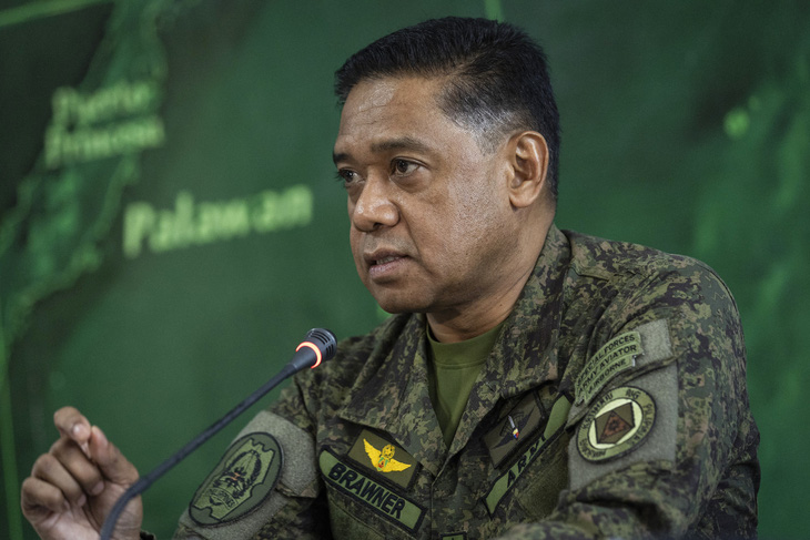 Tư lệnh quân đội Philippines Romeo Brawner - Ảnh: AFP
