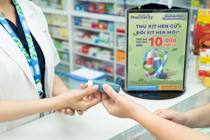 Khách hàng có thể đem bất kỳ bình xịt hen cũ nào đến Pharmacity để được trợ giá lên đến 10.000 đồng khi mua bình xịt mới