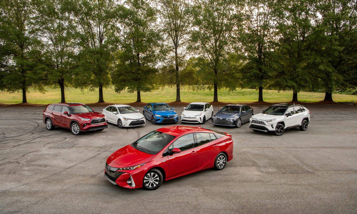 Sự tăng trưởng mạnh mẽ của xe hybrid đã đóng góp vào thành công của Toyota - Ảnh: Toyota