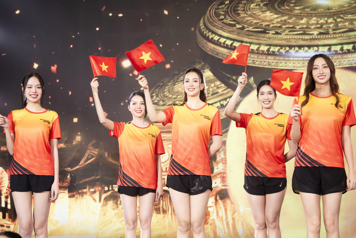 Đam mê chạy bộ, Lương Thùy Linh cùng các hoa hậu, á hậu sẽ tham gia giải chạy Strong Vietnam Vũng Tàu 2024 tư cách runner.
