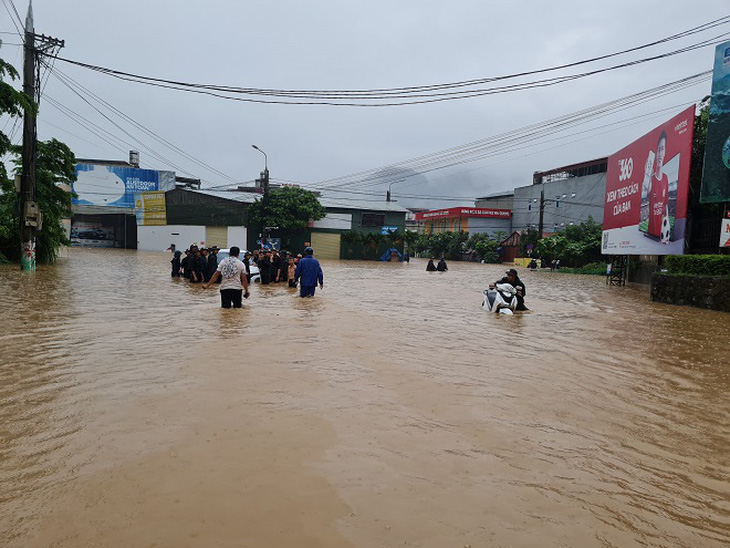 Mưa lớn gây ngập lụt diện rộng ở Hà Giang hôm 10-6 - Ảnh: Công an tỉnh Hà Giang