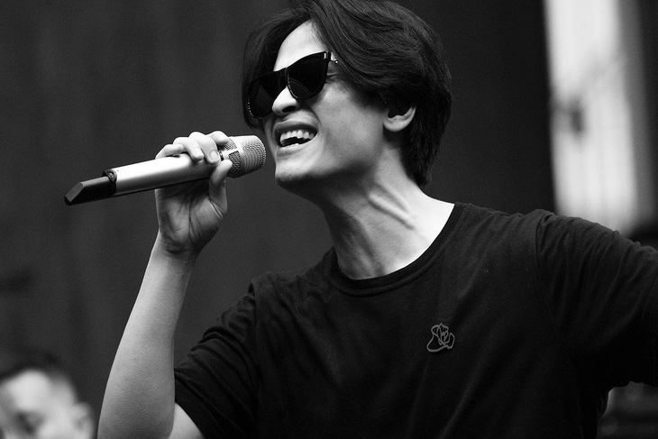 Hà Anh Tuấn tung ảnh tập luyện trước giờ G live concert 'Sketch a rose' Singapore, fan rần rần ‘lên đồ’- Ảnh 15.