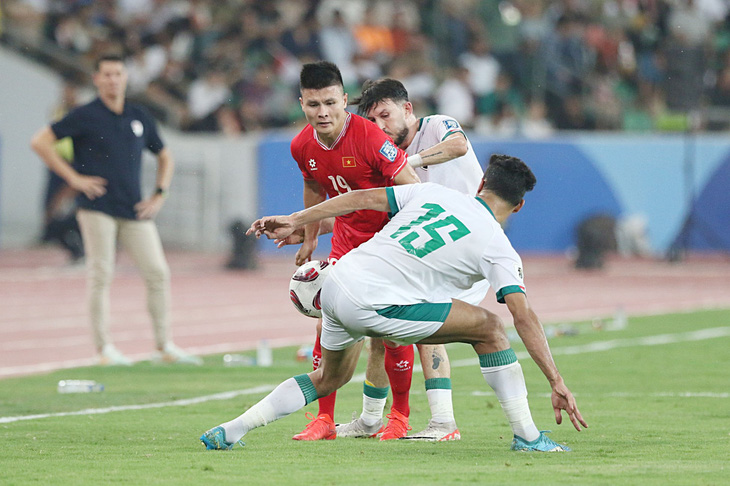 Quang Hải và các đồng đội phải cố gắng giành vé dự Asian Cup 2027 - Ảnh: VFF