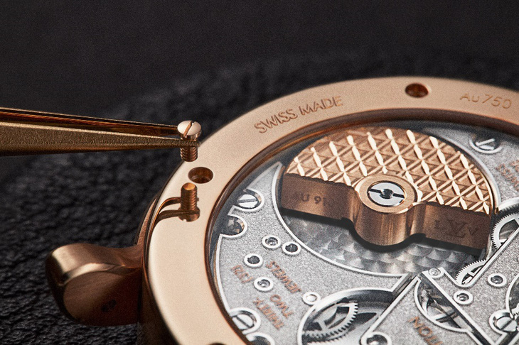 Louis Vuitton ra mắt đồng hồ Escale kỷ niệm 10 năm