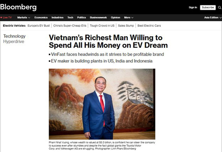 Bloomberg đăng bài phỏng vấn Chủ tịch Vingroup Phạm Nhật Vượng vào đúng ngày kỷ niệm 5 năm khánh thành nhà máy VinFast - Ảnh: Đ.H