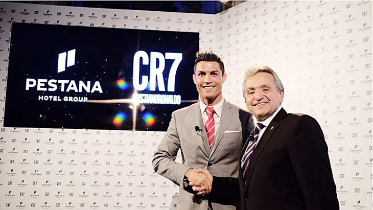 Ronaldo bắt đầu mở rộng kinh doanh để chuẩn bị cho cuộc sống sau khi chia tay sân cỏ - Ảnh: Getty