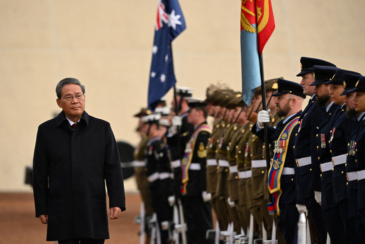 Lễ đón chính thức Thủ tướng Trung Quốc Lý Cường tại tòa nhà Quốc hội Úc ngày 17-6 - Ảnh: REUTERS