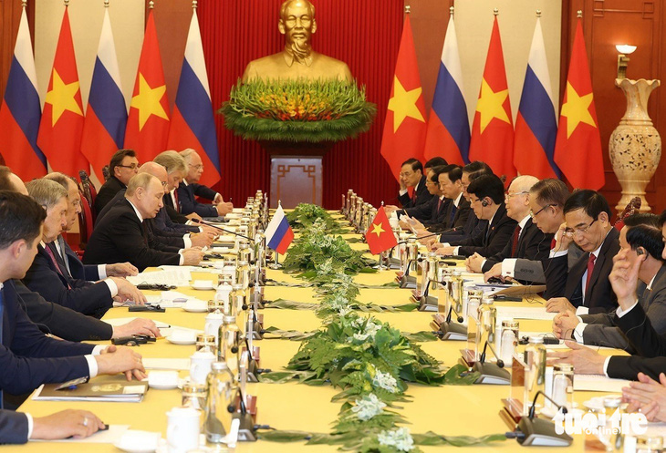 Tổng bí thư Nguyễn Phú Trọng hội đàm với Tổng thống Liên bang Nga Vladimir Putin thăm cấp nhà nước tới Việt Nam - Ảnh: DUY LINH