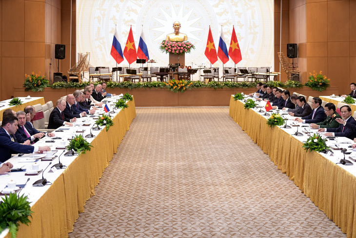 Thủ tướng Chính phủ Phạm Minh Chính hội kiến Tổng thống Liên bang Nga Vladimir Putin - Ảnh: NAM TRẦN