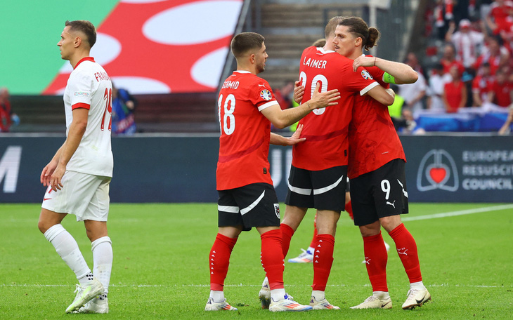 Thắng Ba Lan 3-1, tuyển Áo nuôi hi vọng đi tiếp tại Euro 2024