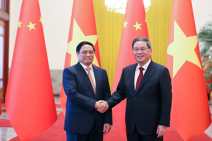 Thủ tướng Phạm Minh Chính và Thủ tướng Trung Quốc Lý Cường tại Bắc Kinh hồi tháng 6-2023 - Ảnh: VGP