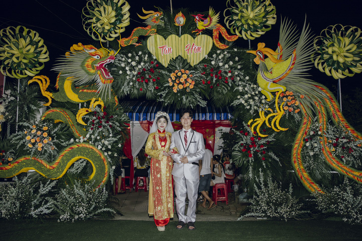 Đám cưới miệt vườn của Thuận và Hà khiến dân mạng thả tim rần rần vì quá giống đám cưới ngày xưa - Ảnh: NVCC