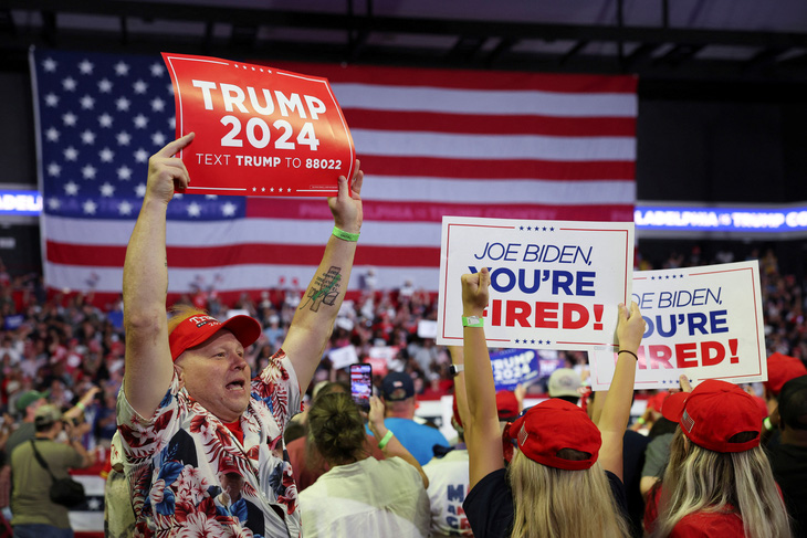 Người ủng hộ ông Trump tại cuộc vận động tranh cử ở Philadelphia ngày 22-6 - Ảnh: REUTERS