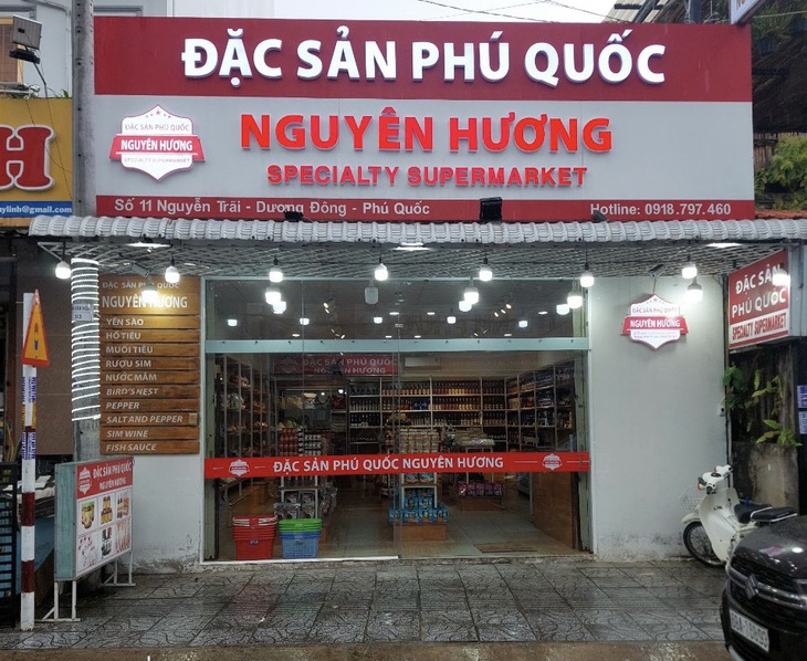 Cửa hàng Đặc sản Nguyên Hương ở số 76 Trần Hưng Đạo, phường Dương Đông, TP.Phú Quốc
