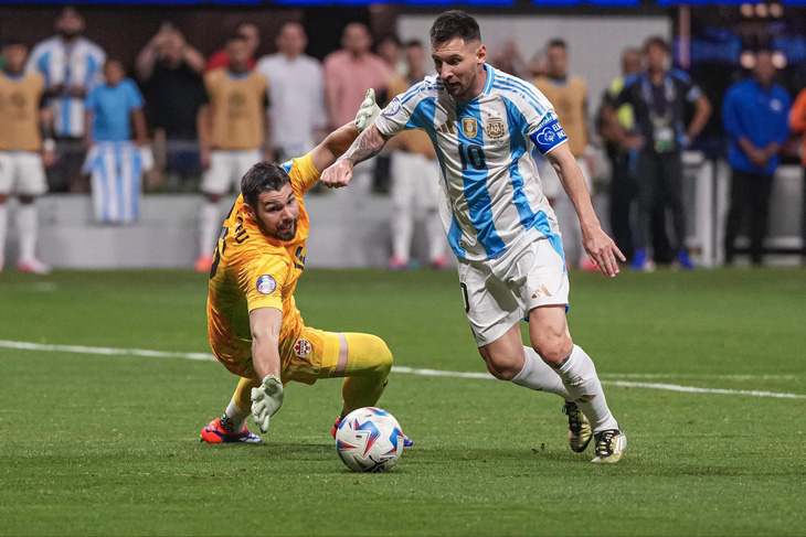 Messi nâng tầm Copa America 2024, khiến giải đấu vẫn tạo nên sức hút với khán giả - Ảnh: REUTERS