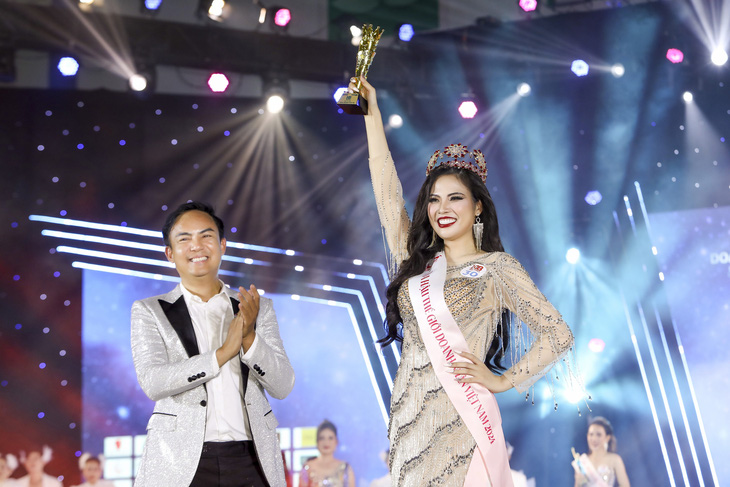 Miss World Business Vietnam 2024 gọi tên Phạm Nết - Ảnh: BTC
