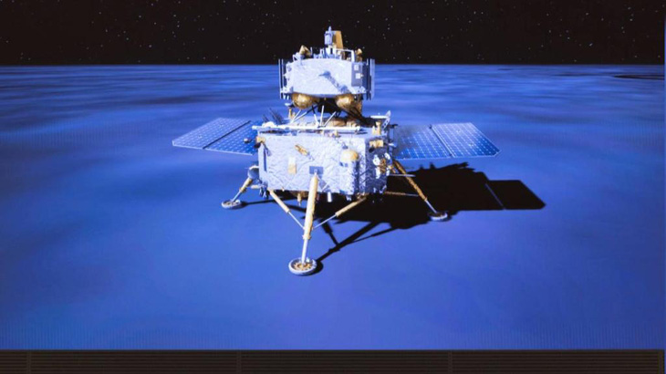 Tàu vũ trụ Hằng Nga 6 của Trung Quốc đã thu thập được các mẫu vật từ phần tối của Mặt trăng và rời khỏi bề mặt hành tinh này ngày 4-6 - Ảnh: TÂN HOA XÃ
