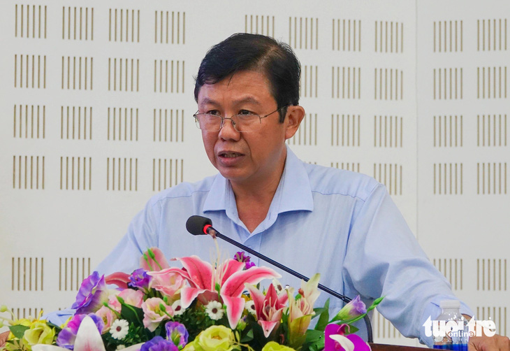 Ông Thiều Văn Nam - phó giám đốc Sở Giáo dục và Đào tạo tỉnh Kiên Giang - cho biết sẽ có 3 phương án để vận chuyển đề thi tốt nghiệp THPT năm 2024 ra Phú Quốc - Ảnh: CHÍ CÔNG
