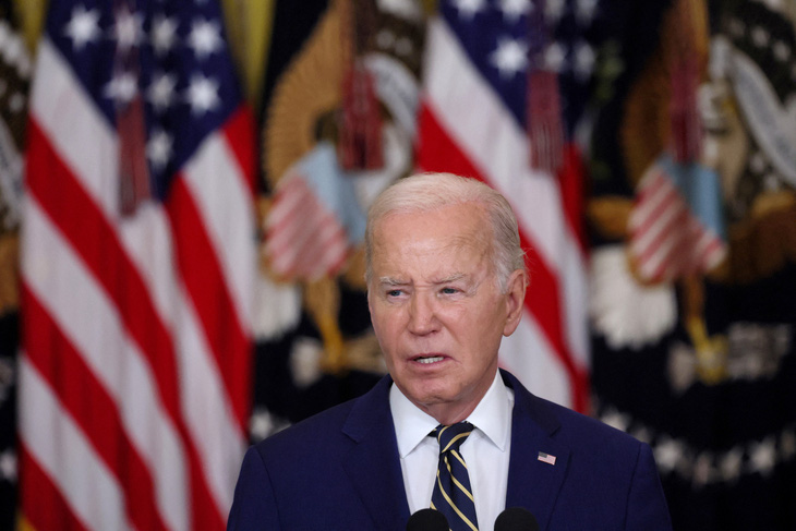 Tổng thống Mỹ Joe Biden công bố sắc lệnh về biên giới Mỹ - Mexico tại Nhà Trắng (Washington, Mỹ) ngày 4-6 - Ảnh: REUTERS