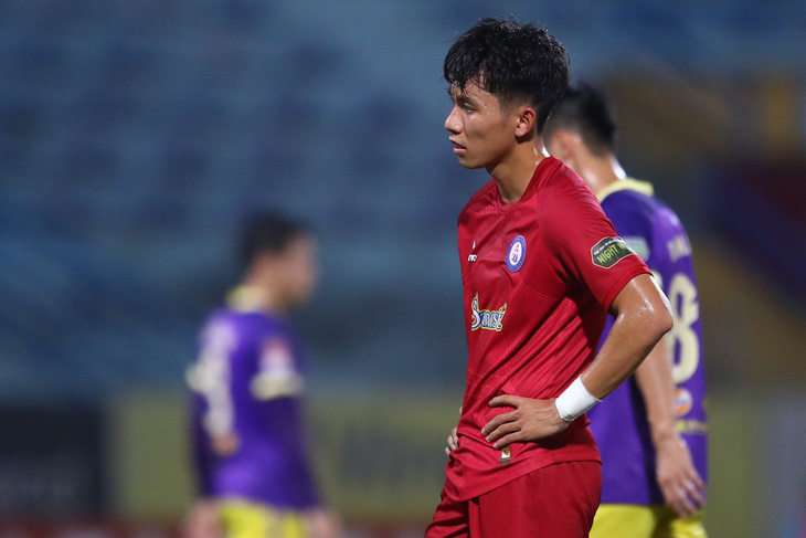 Cầu thủ CLB Khánh Hòa đã được giải quyết chuyện nợ lương để tiếp tục thi đấu - Ảnh: MINH ĐỨC