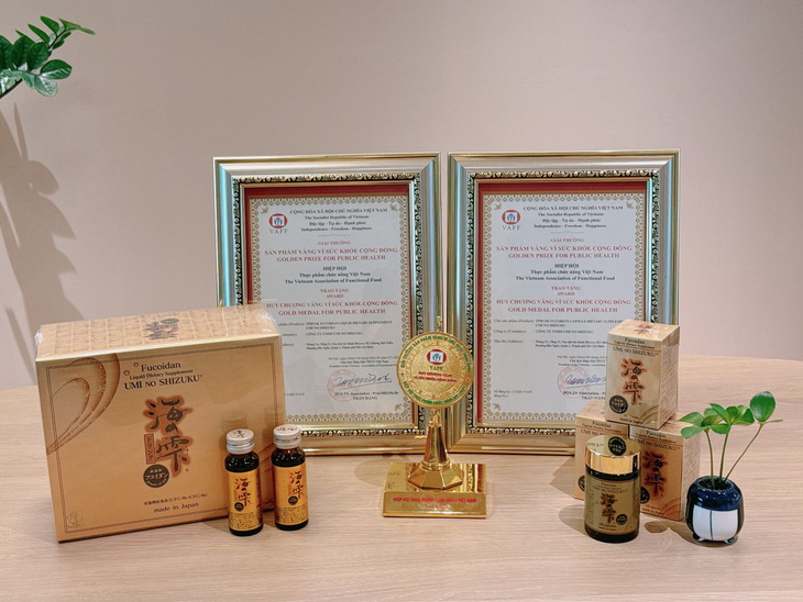 Sản phẩm Fucoidan Umi No Shizuku sản xuất hoàn toàn tại Nhật Bản, đạt giải thưởng Sản phẩm vàng vì sức khỏe cộng đồng của Hiệp hội Thực phẩm chức năng Việt Nam.