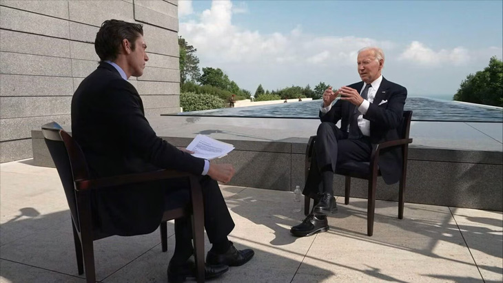 Tổng thống Mỹ Joe Biden trả lời phỏng vấn của Đài ABC News ngày 6-6 - Ảnh: ABC NEWS