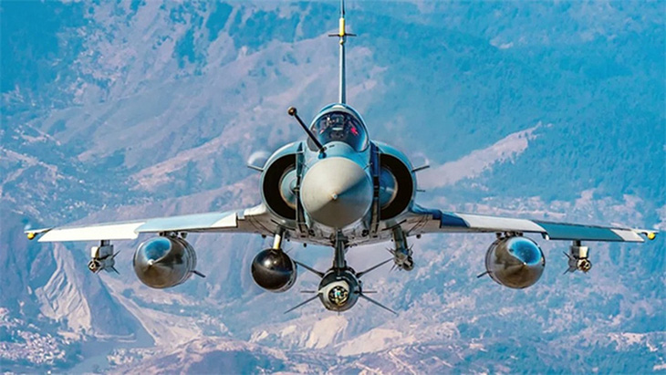 Chiến đấu cơ Mirage 2000 của Pháp - Ảnh: DEFENSE NEWS