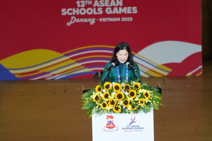 Thứ trưởng Bộ Giáo dục và Đào tạo Nguyễn Thị Kim Chi, trưởng ban tổ chức ASG lần thứ 13, phát biểu bế mạc đại hội