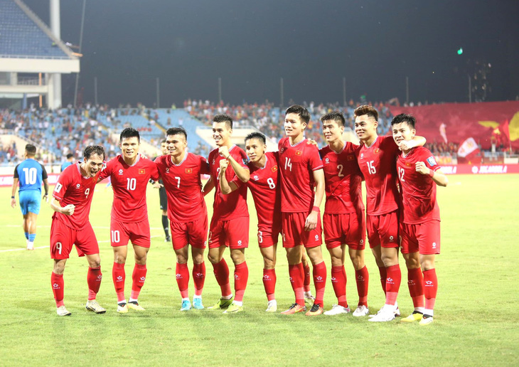 Đội tuyển Việt Nam có chiến thắng khó khăn 3-2 trước Philippines hôm 6-6 - Ảnh: HOÀNG TÙNG