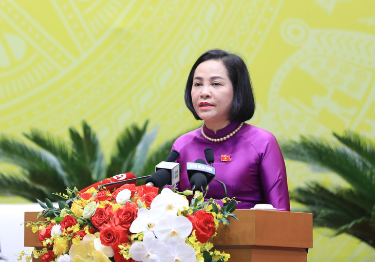 Bà Nguyễn Thị Thanh - phó chủ tịch Quốc hội - phát biểu tại phiên khai mạc - Ảnh: HĐND TP HÀ NỘI