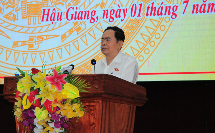 Chủ tịch Quốc hội Trần Thanh Mẫn tại buổi tiếp xúc cử tri tỉnh Hậu Giang - Ảnh: C.K.