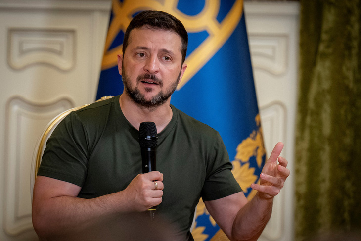 Tổng thống Ukraine Volodymyr Zelensky - Ảnh: REUTERS